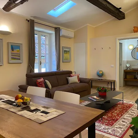 Lägenhet Dimora Il Campanone Charme&relax Bergamo